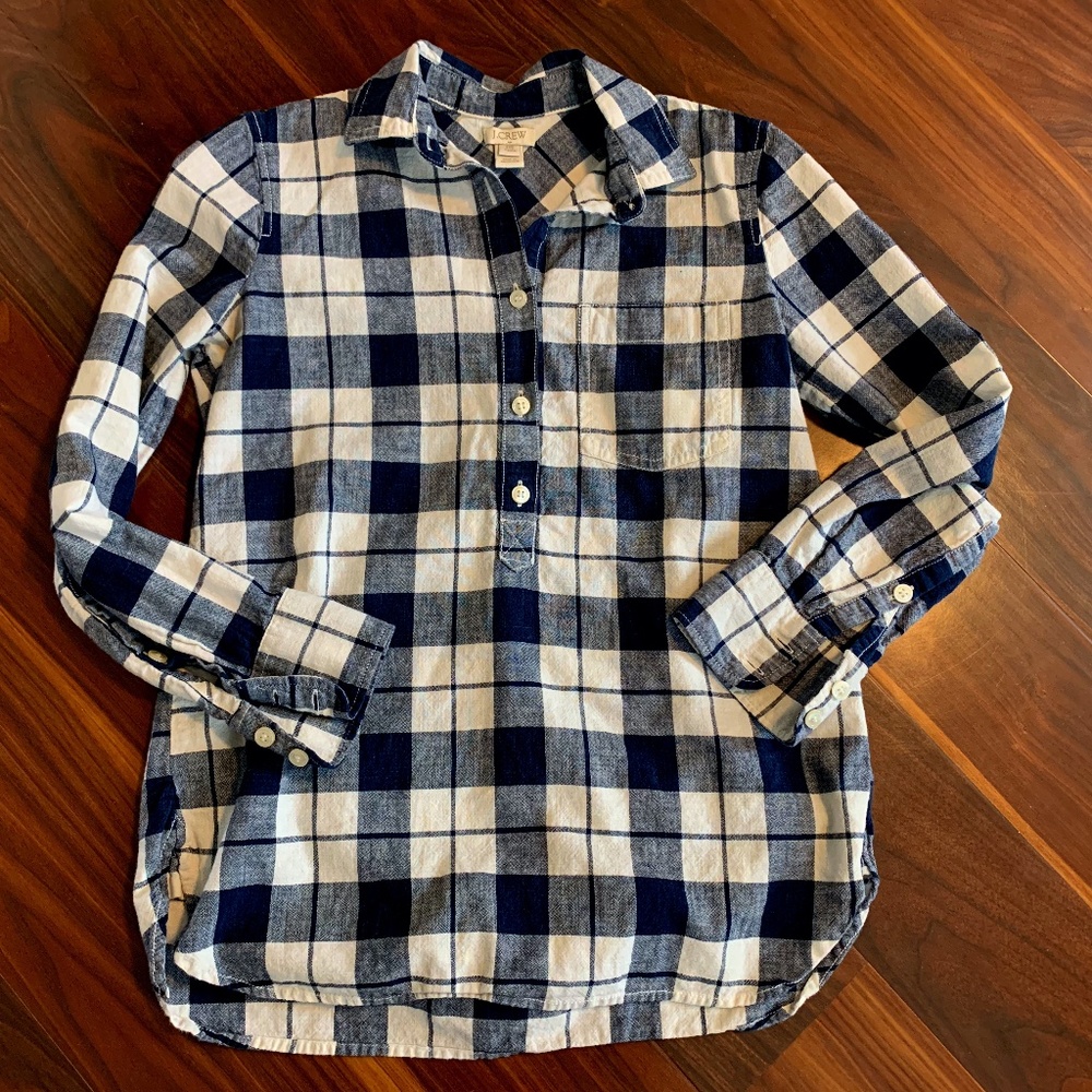J.Crew blue plaid long sleeve half button up shirt